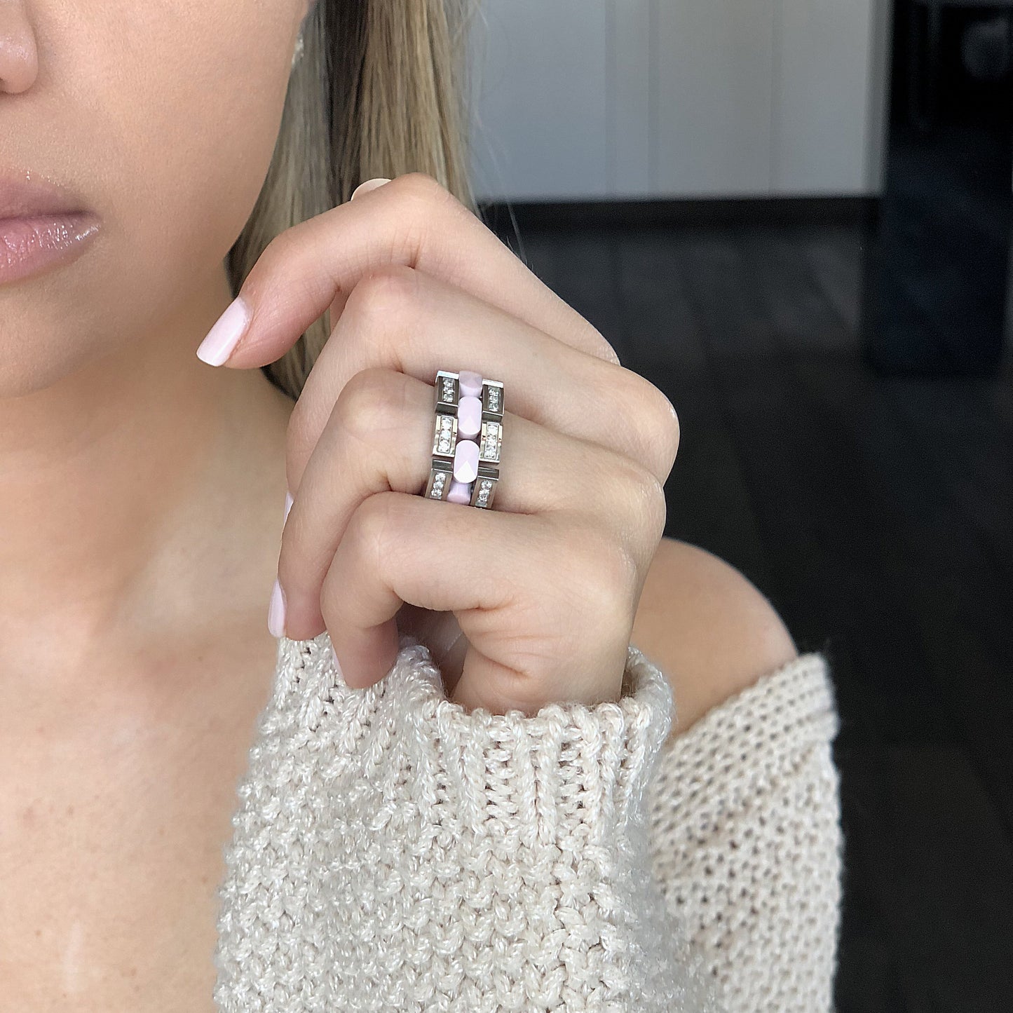 1-Row Oval Pink with Diamonds